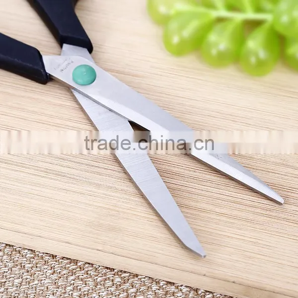 Factory Direct Selling Garden Tools Cutting Scissors Dressmaking photo-4