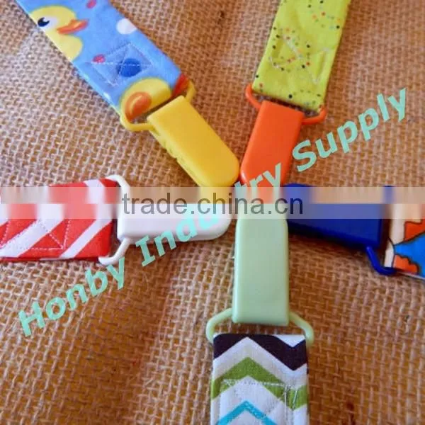 Assorted Colored Plastic Pacifier Clip photo-2
