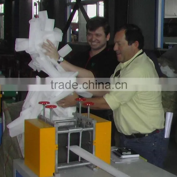 The Latest Polyethylene Foamed Fruit Net Extrusion Line photo-3