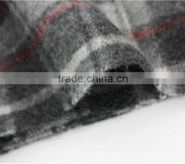Gray Yarn Dyed Checked Pure Wool Scarf With Fringe photo-4