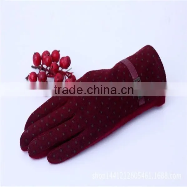 AB Grade Colorful Cheap Gloves With Printing photo-6