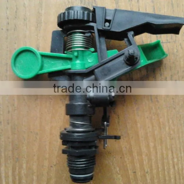 Part Circle Plastic Impact Sprinkler With 1/2" Male Threads