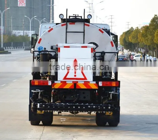 Famous China Howo Truck,bitumen Emlsion Sprayer for Sale in Truck Market photo-3