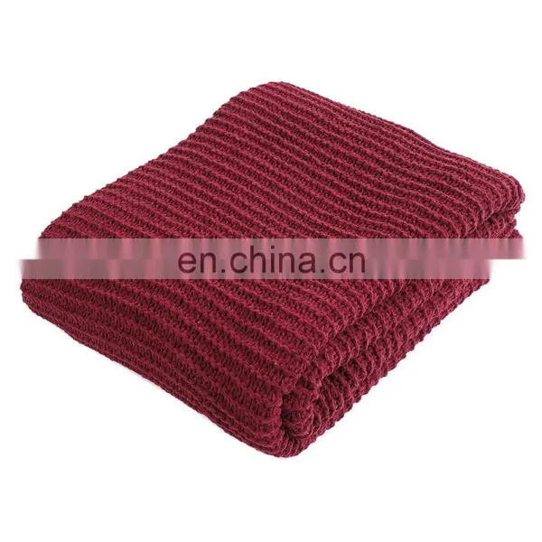 Wholesale High Quality Warm Knit Red Solid Color Throw Blanket photo-3