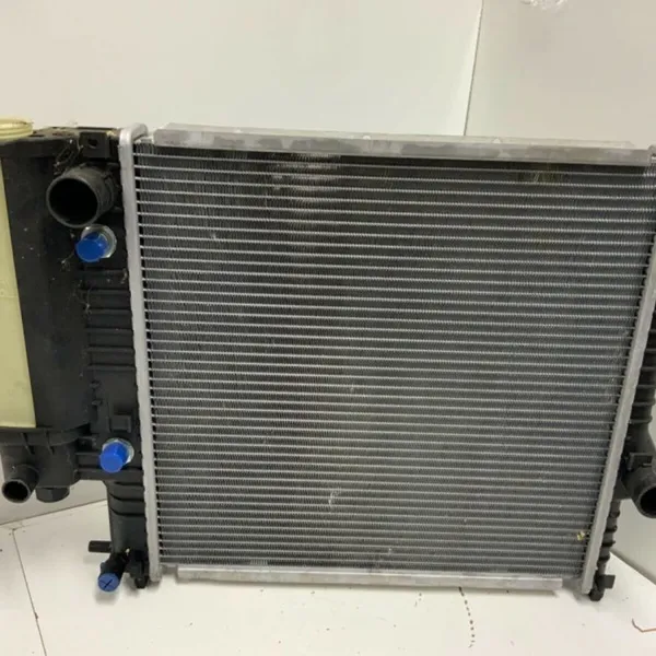Radiator for Mercedes Benz or BMW photo-2