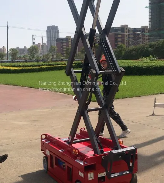 Self-propelled Electric Scissor Lift Single and Double Work Platform