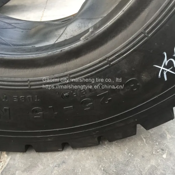 Various Types of Small Loader Tires 8.25/10.00/11.00/12.00-16 Engineering Tires photo-2