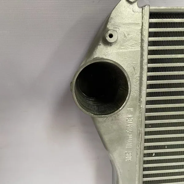 Radiator Car Accessories China FAW J6 Truck Intercooler 1119010-50A Auto Cooling System photo-4