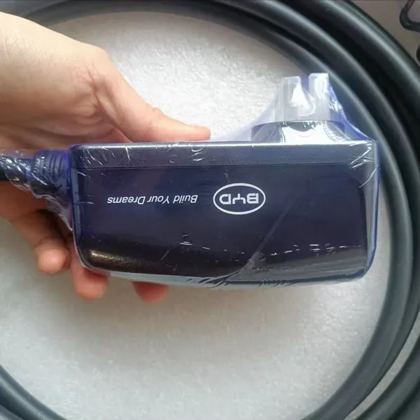 Зарядное устройство BYD