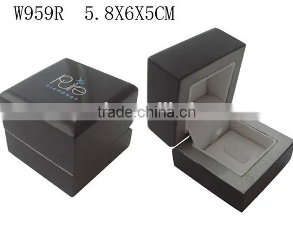 W959S Matte Painted Wooden Jewelry Set Case With Silver Lining Inside photo-4