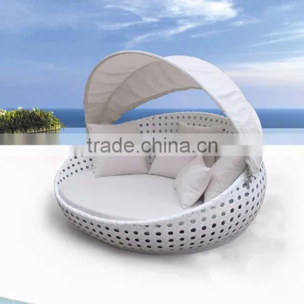Poly Rattan Sun Lounger With Canopy for Resort (1.2mm Alu Frame With Powder Coated, 5cm Thickness Cushion With 250gr Polyester)