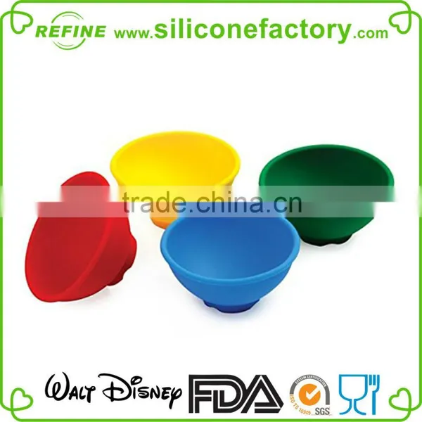 Set of 4 Mini Silicone Pinch Mixing Bowl photo-2