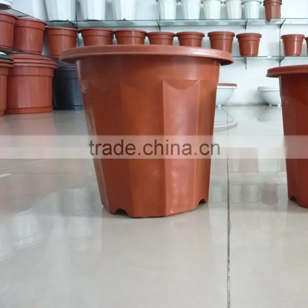 Terra Cotta Classic Plastic Flower Pots photo-3