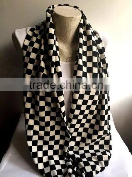 Black and White Checkered Scarf, Checkered Infinity Scarf, Women Accessories, Gift Ideas photo-6