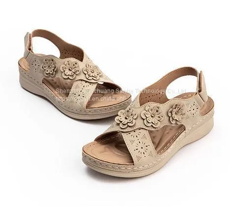 Ladies Summer Sweet Retro Flower Flat Bottom Round Head Hollowed Out Non-Slip Soft Bottom Wedge Heel Women's Sandals Slippers photo-2