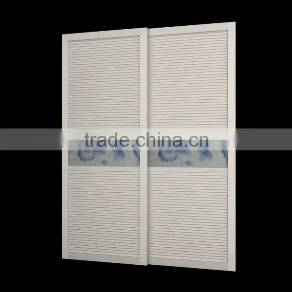 Customized Gross Decorated Sliding Door Wardrobe Closet Bedroom Furniture Set photo-3