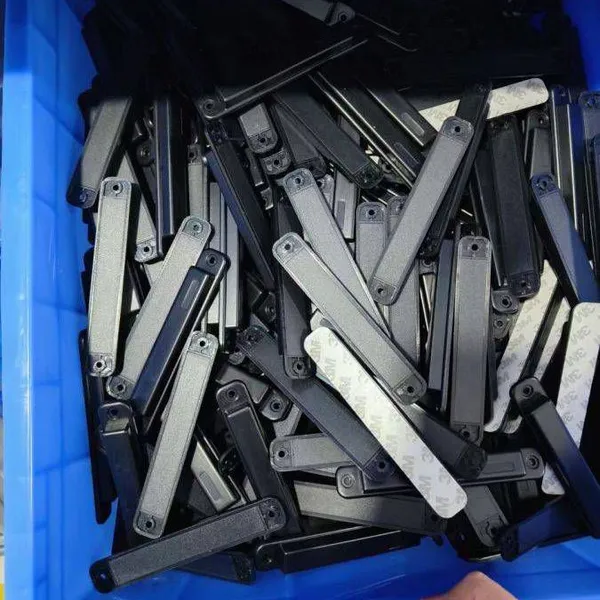 Rfid Electronic Tag Production Cases, Embedded rf Chips, High-temperature-resistant Uhf Industrial Tags photo-2