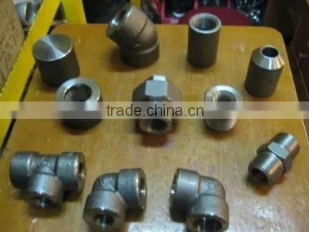 Hot Threaded Pipe Fittings