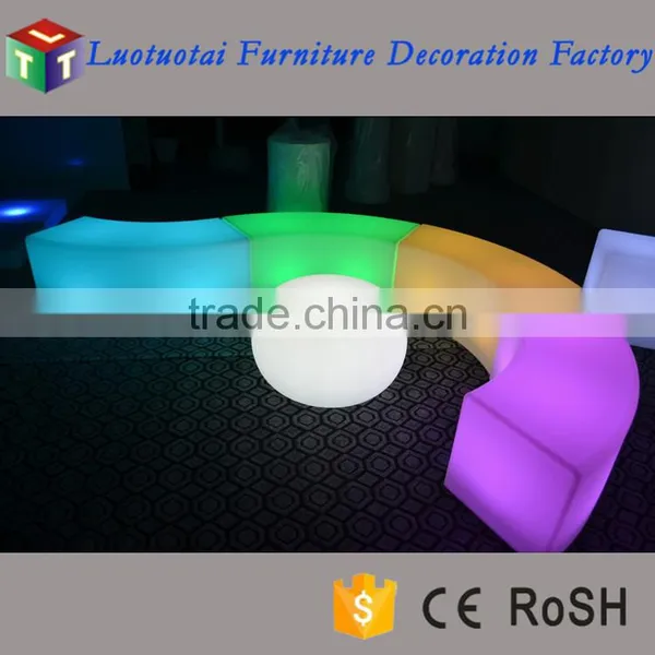 Plastic Rotating Wireless Illuminated Led Cube Chair photo-6