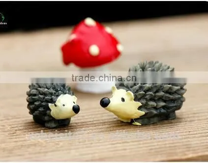 Cy307 Miniature DIY Fairy Garden Accessories 3pcs/set,two Hedgehog and One Mushroom photo-2