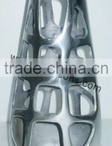 Beautiful New Style Silver Finish Home Decoration Metal Vase photo-2