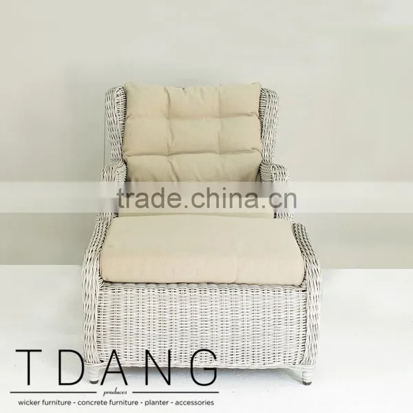 Driago Wicker Lounge Chair With Ottoman - Luxury Relax Wicker Chair photo-2