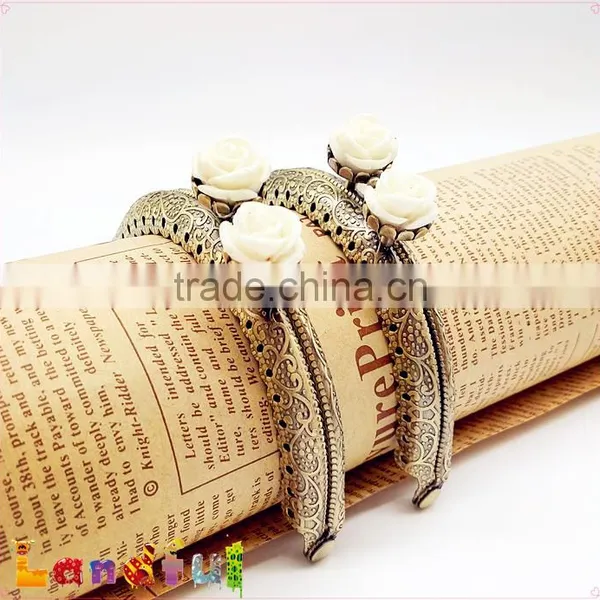 8.5cm Rose Flower Antique Bronze Embossed Sewing Handbag Kiss Lock Frame photo-4