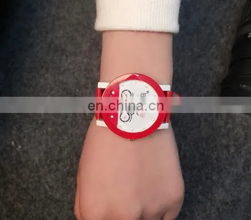 Top Quality Fashion Diamond Leather Quartz Analog Watch Bicycle Watch Children Students Wrist Watch photo-5