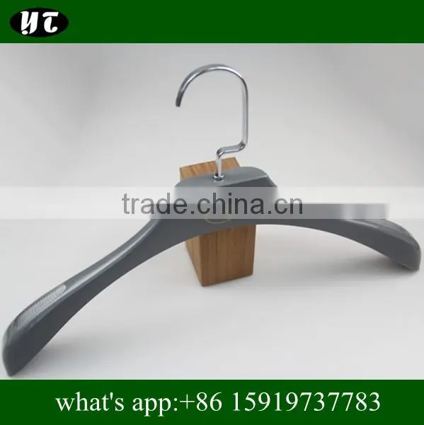 FP-869 Grey Plastic Hanger for Clothes photo-2