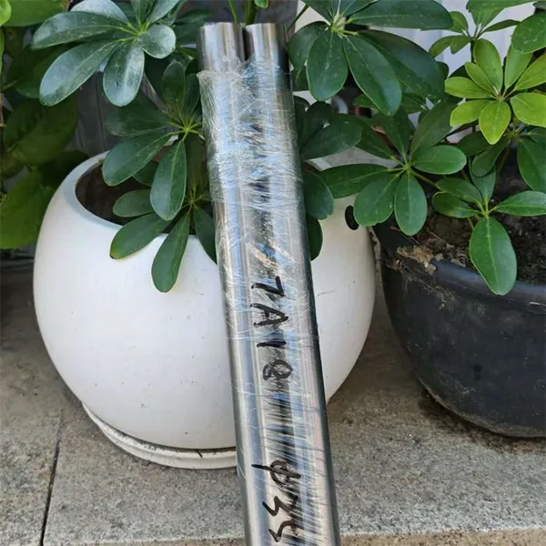 Specialized TA18 Titanium Alloy Bar Manufacturer High Purity Medical Grade Titanium Rod Factory photo-2