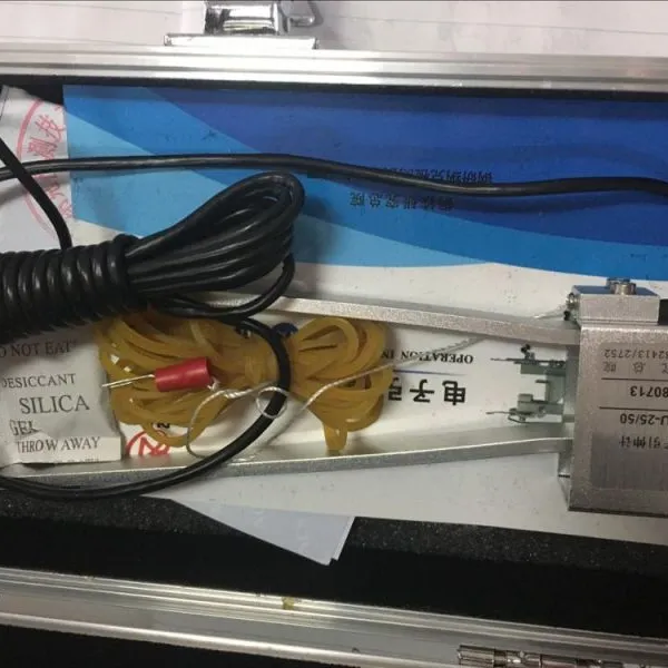 Gauge Length 50mm Elongation Measuring Electric Extensometer photo-4