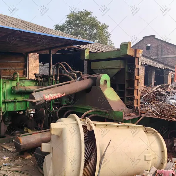 Automatic Metal Scrap Baler Machine for Car Shell Steel Iron Aluminum Can Waste Compression and Baling photo-5