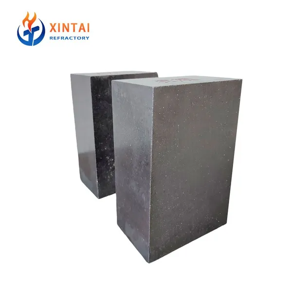 MgO-C Brick Antioxidant Grade High Thermal Shock for EAF Slag Door Area