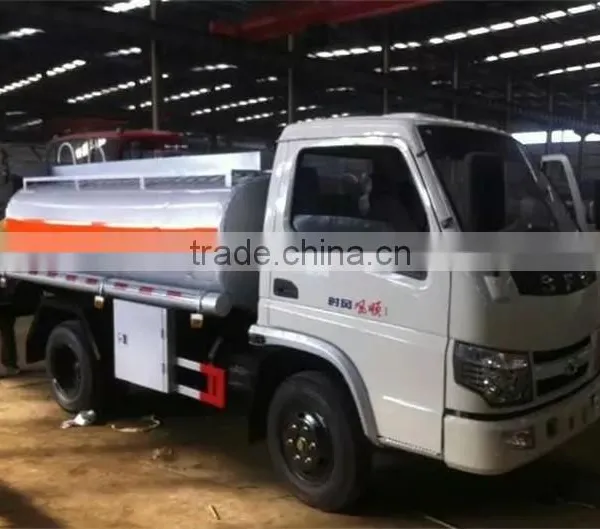 Cheap 5000 Liters Fuel Tanker Truck for Sale photo-2