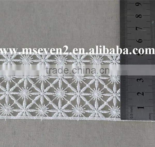 New Decoration Embroidery Lace Designs Lace in 5cm in White 100% Polyester Flower Pattern Embroidery Lace Trim photo-5