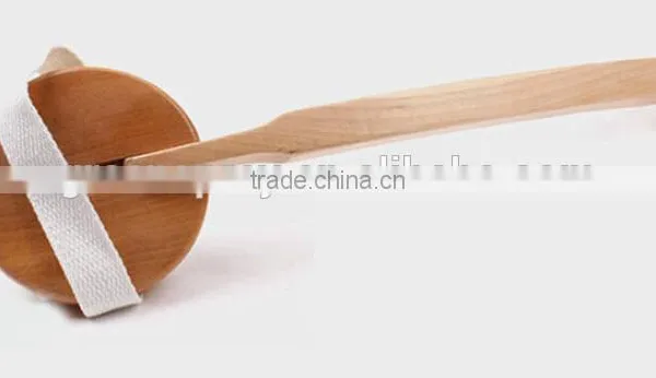 Wooden Bath Brush With Massager Dot photo-3