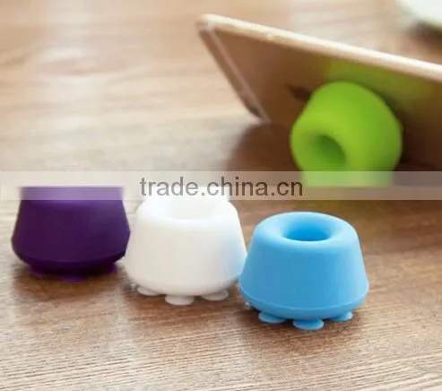CY180 Multi-purpose Sucker Cute Toothbrush Holder photo-3
