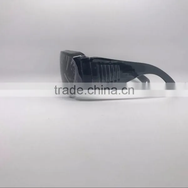 Stylish Safety Glasses With High Quality photo-3