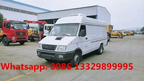 Good Price IVECO Brand 4*2 Refrigerated Minivan Car for Sale, photo-2