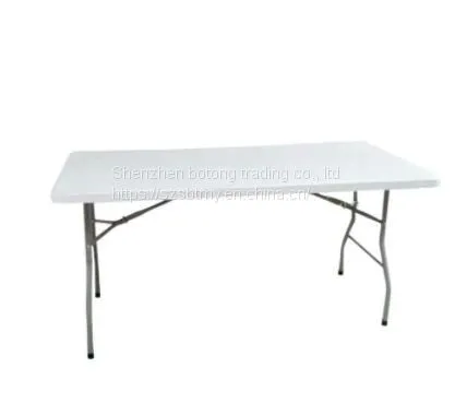 Folding table
