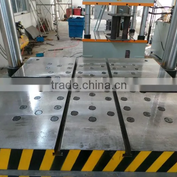 4 Columns Hydraulic Press Machine photo-2