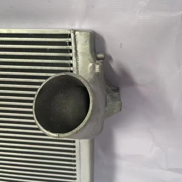 Radiator Pop-ups FAW J6 Truck Intercooler 1119010-Q5140 Auto Cooling System photo-6