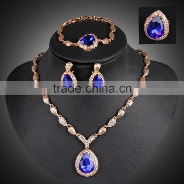 Hot Design Gold Jewelry Costume Jewelry Set Algeria Fashion Jewelry Set photo-3