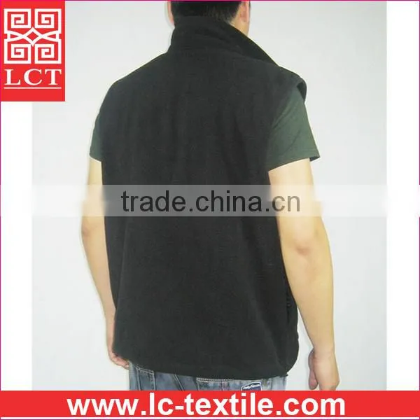 China OEM Clothing Manufacturer Custom Embroidery Good Hand Feeling Black Sleeveless Cheap Fleece Vest for Promotion(LCTU0055) photo-2