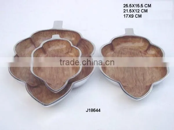 Cast Aluminium Enamel Leaf shape Bowl with wood like Food safe enamel