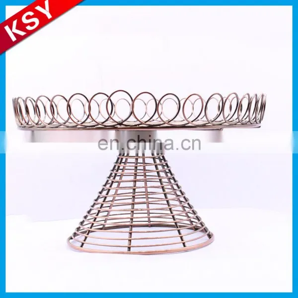 Reasonable Price China Metal Handcrafted Sculpture Vases Craft For Decorating