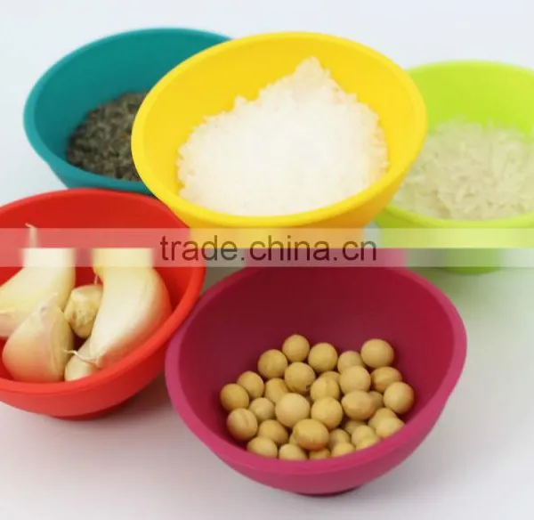 Multi-colored Small Silicone Bowls photo-2
