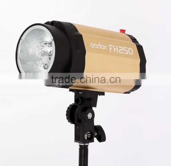 GODOX Profissional Studio Flash in Studio Equipment, Photographic Equipment
