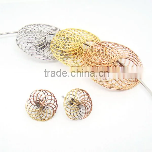 Awesome Wire Work Twisting Geometry Necklace for Women photo-4