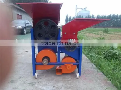 Convenient Corn Peeling and Threshing Machine for Sale photo-2